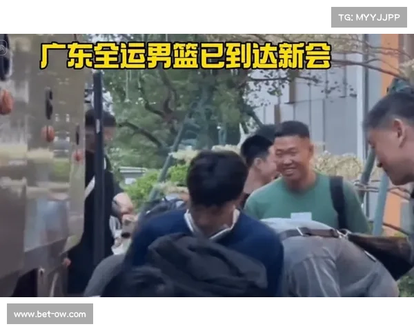 贺希宁王浩然合同到期，深圳男篮面临续约压力